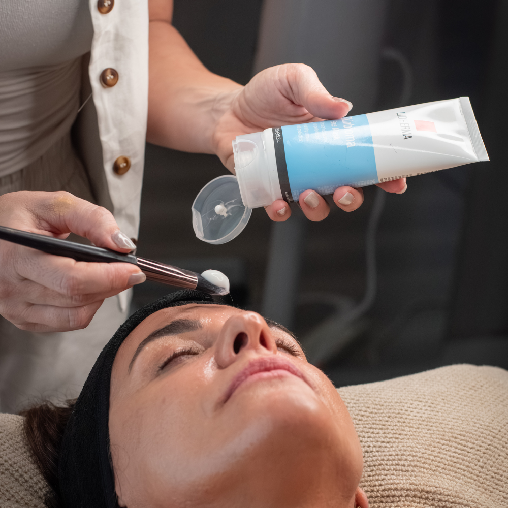 RADIOFRECUENCIA FACIAL + LIMPIEZA PROFUNDA, TRATAMIENTO ANTIAGE, SPA CALMA, VILLA MARIA